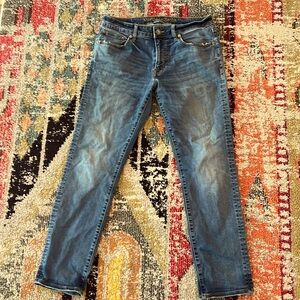 Men’s American Eagle Extreme Flex jeans